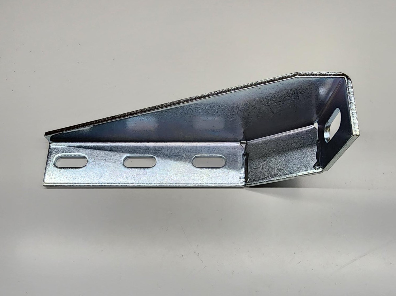 45FF14010 - 45 Series Steel Floor Bracket - Image 2